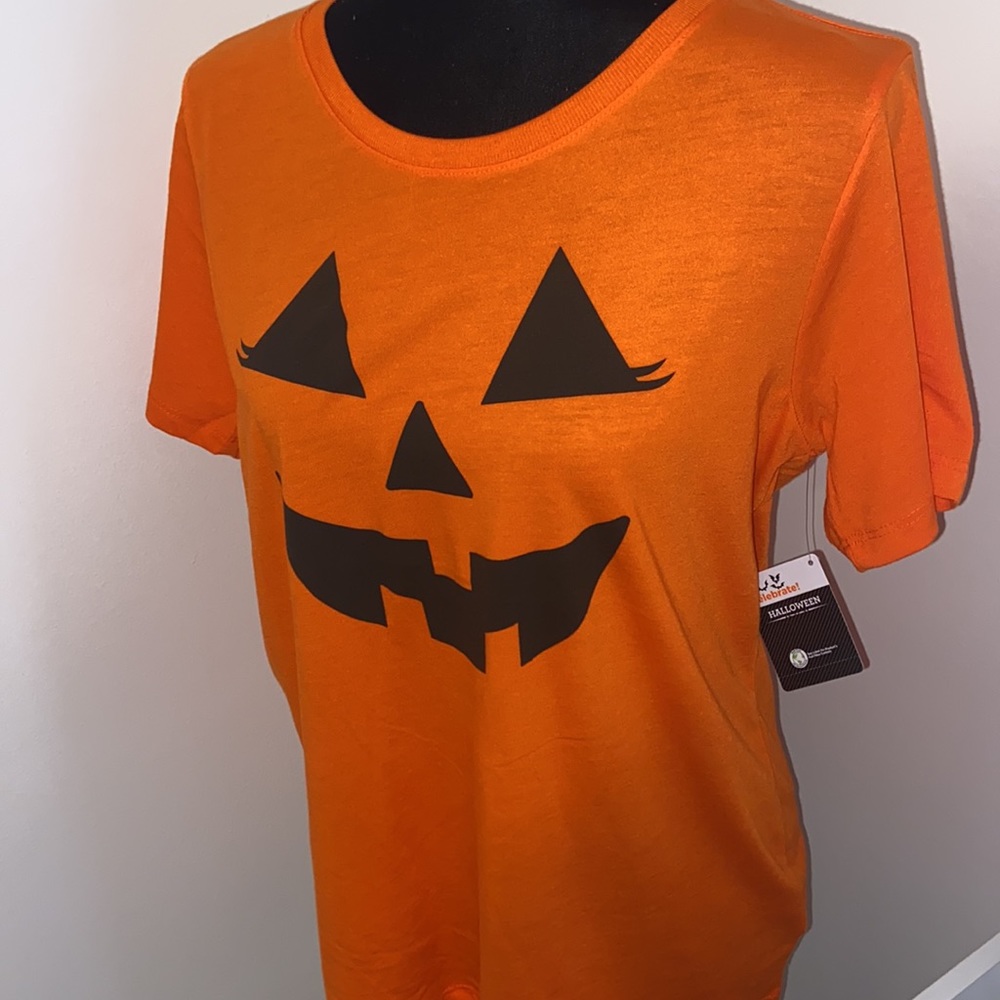 Pumpkin Halloween T-Shirt 🎃 - Picture 3 of 5